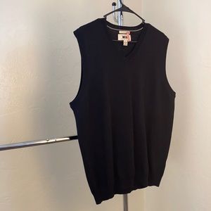 Fine wool sweater vest